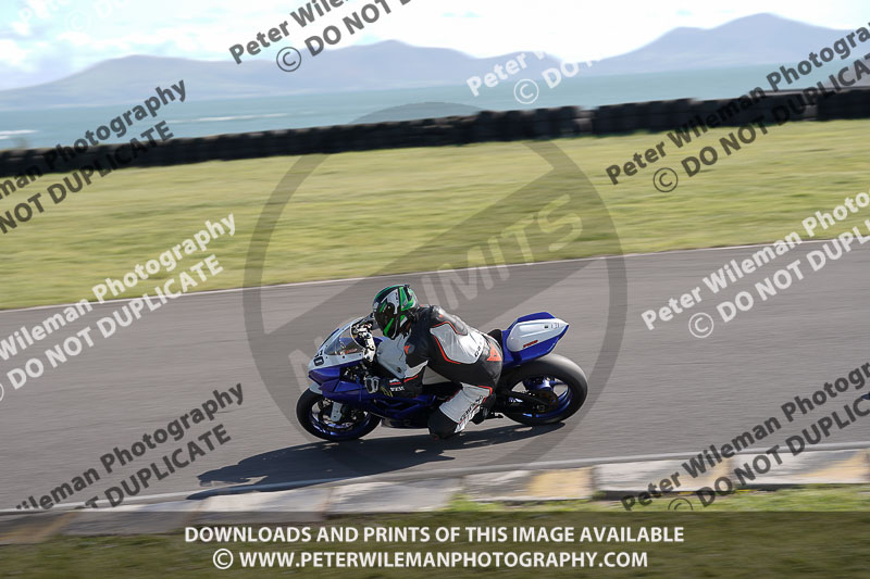 anglesey no limits trackday;anglesey photographs;anglesey trackday photographs;enduro digital images;event digital images;eventdigitalimages;no limits trackdays;peter wileman photography;racing digital images;trac mon;trackday digital images;trackday photos;ty croes